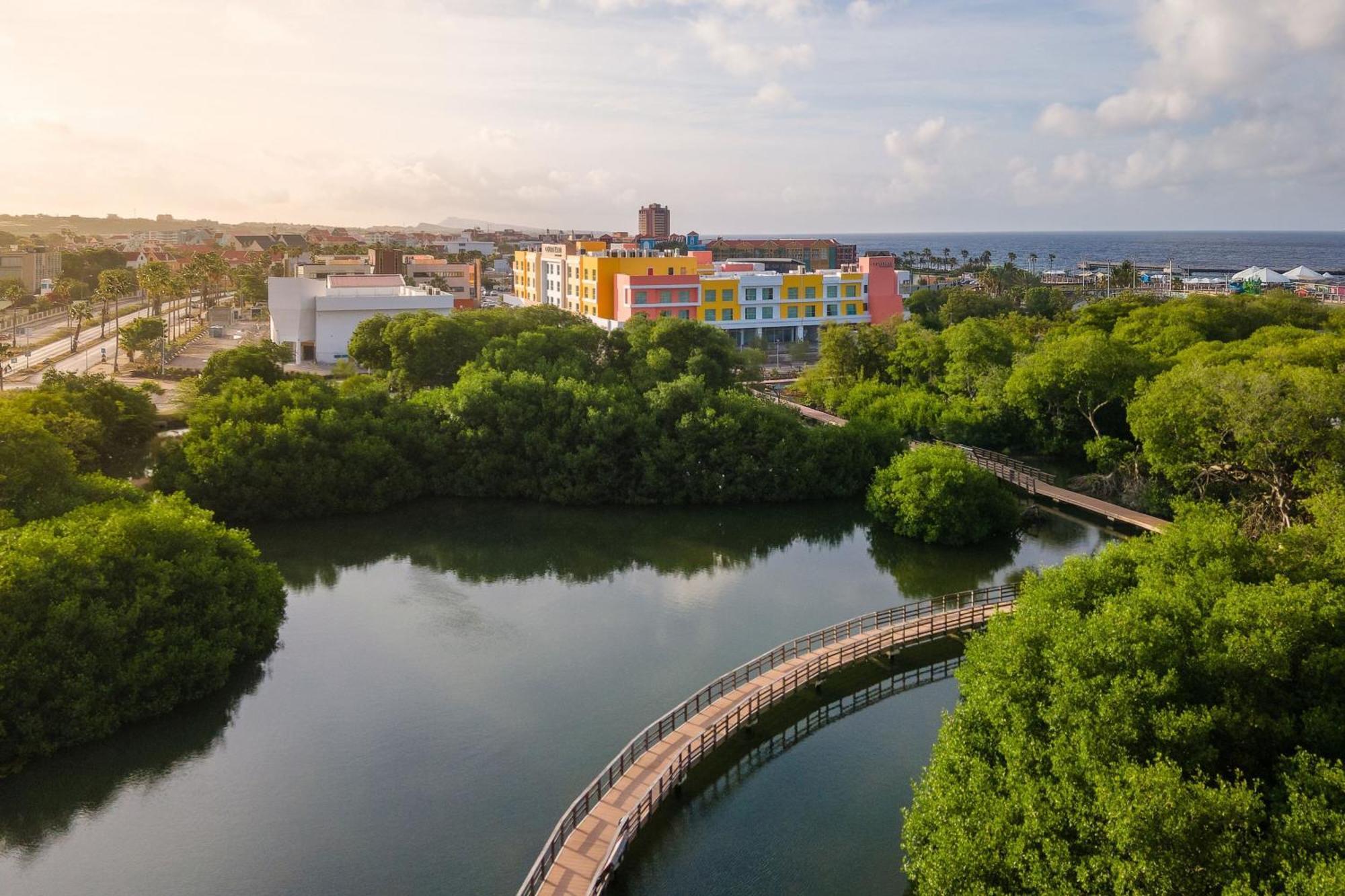 Courtyard By Marriott Curacao Otel Willemstad Dış mekan fotoğraf