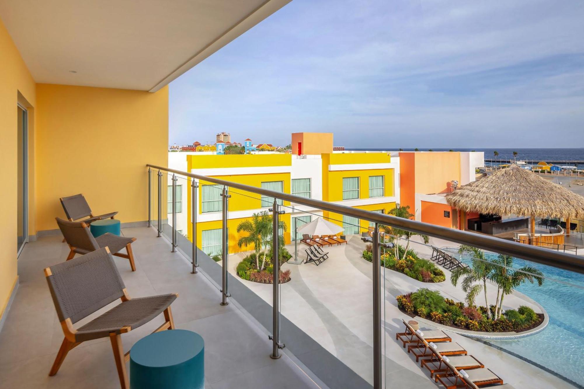 Courtyard By Marriott Curacao Otel Willemstad Dış mekan fotoğraf