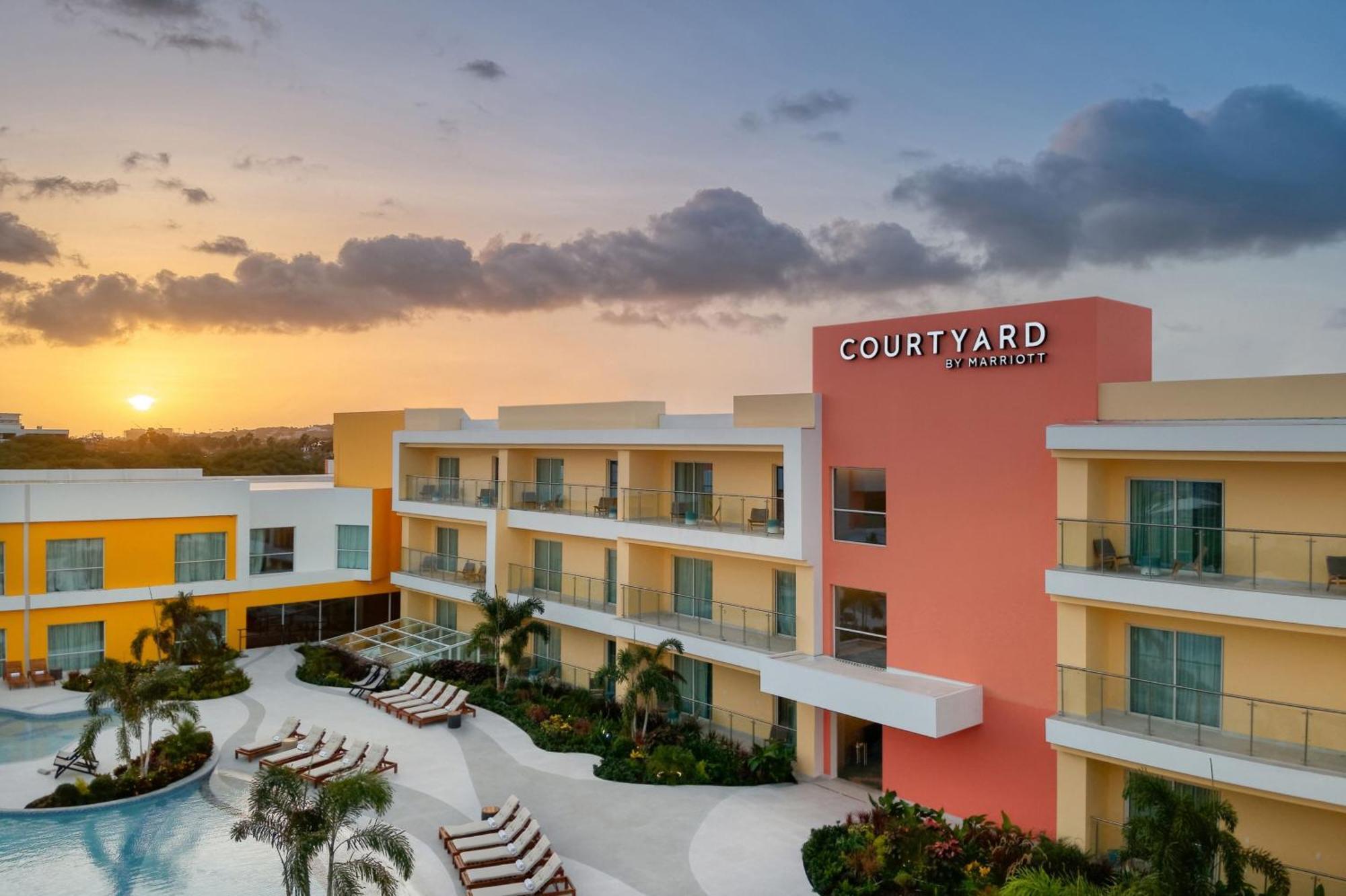 Courtyard By Marriott Curacao Otel Willemstad Dış mekan fotoğraf
